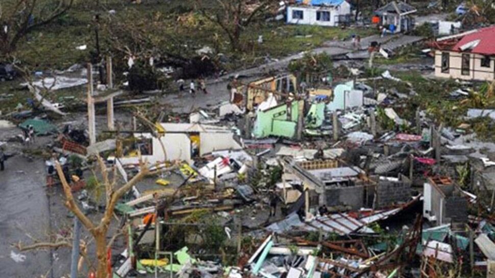 Victimes du typhon aux Philippines: les ONG lancent des appels aux dons