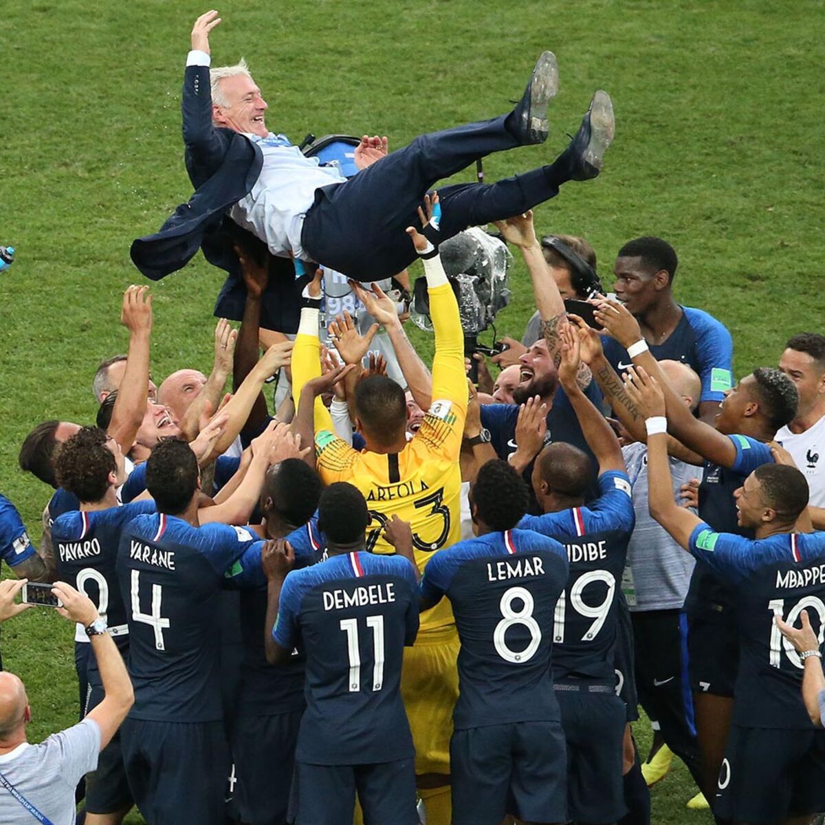 Les Bleus champions du monde : les meilleurs moments de la finale  France-Croatie en images