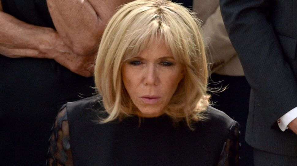 PHOTOS - Brigitte Macron habillée de noir : une femme en deuil lors des obsèques de Simone Veil