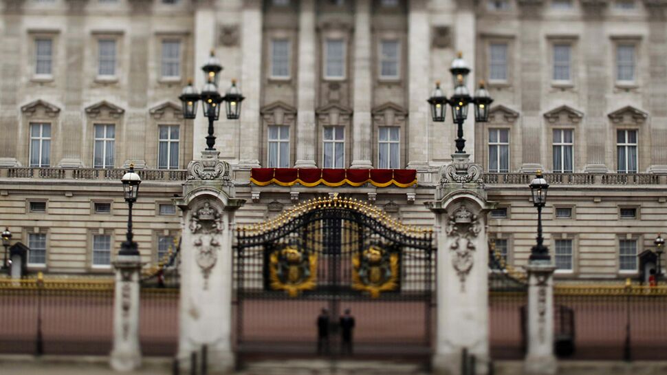 Agitation à Buckingham Palace au sujet de l'état de santé de la Reine Elizabeth : on en sait plus