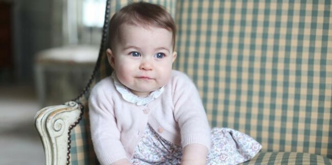 Enfin des photos de la princesse Charlotte, trop mignonne !
