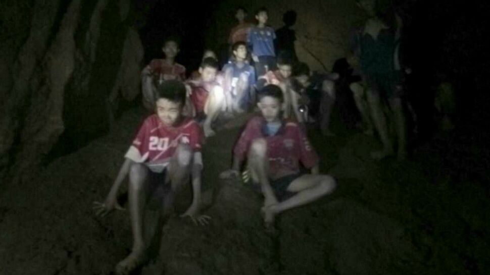 Les enfants retrouvés dans la grotte en Thaïlande pourront-ils sortir ?