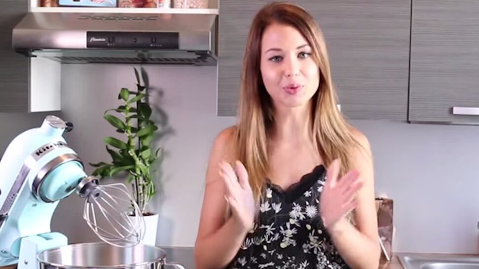 #enjoycooking : la youtubeuse beauté Enjoy Phoenix se lance dans la cuisine et enflamme la toile
