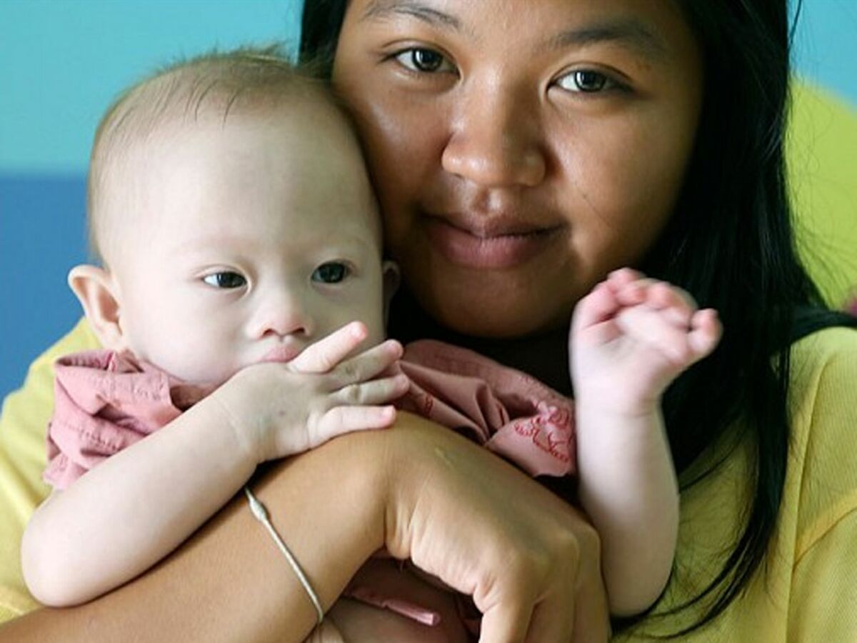 Gammy Apres Avoir Abandonne Son Bebe Trisomique Le Pere Biologique A Tente De Recuperer Les Dons Femme Actuelle Le Mag