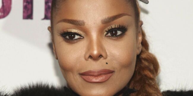 Janet Jackson va-t-elle trop loin avec la chirurgie esthétique ? "Son nez s'écroule", selon un médecin