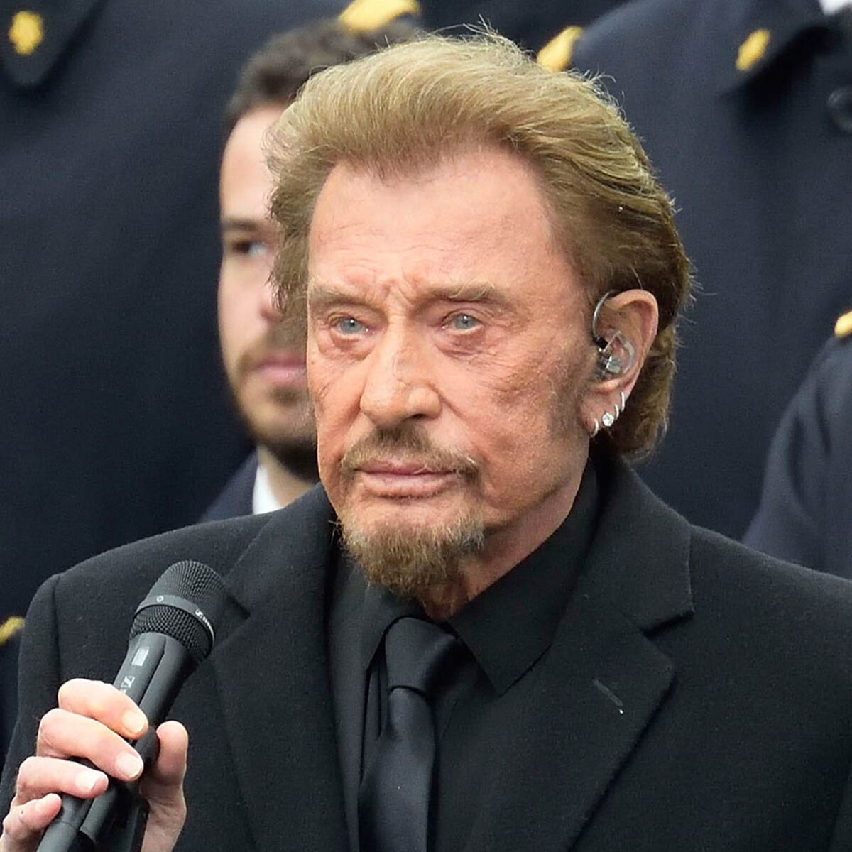 Nom De La Villa De Johnny Hallyday A Ramatuelle Quand Johnny Hallyday souhaitait être enterré à Ramatuelle : il avait  formulé sa demande dans une lettre : Femme Actuelle Le MAG