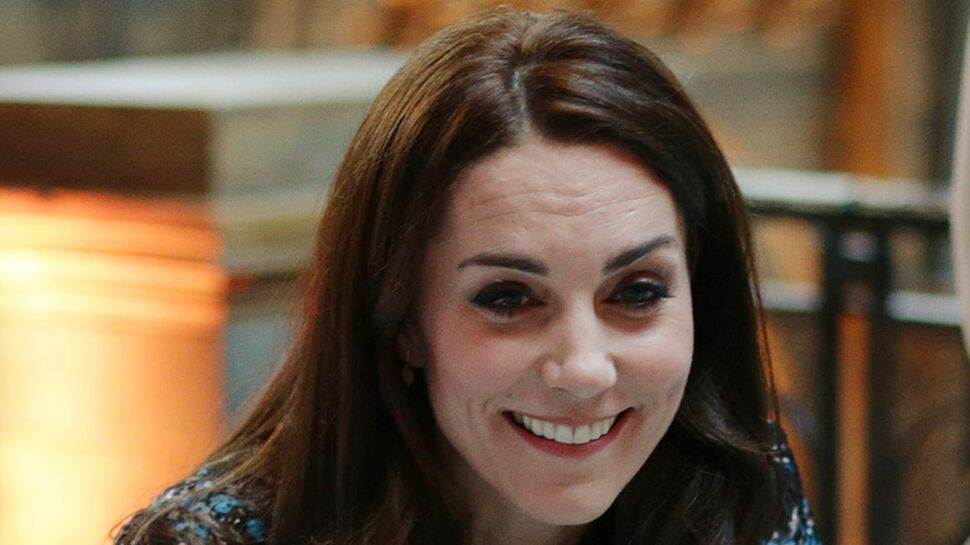 Sublime, Kate Middleton sort de son rôle de princesse pour consoler une maman