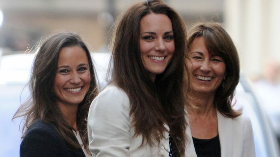 Kate Middleton : sa mère accusée de prendre la grosse tête et de snober sa famille