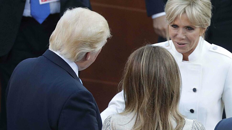 Contrairement à Brigitte Macron, Melania Trump "n'a pas besoin qu'on lui prête de vêtements"
