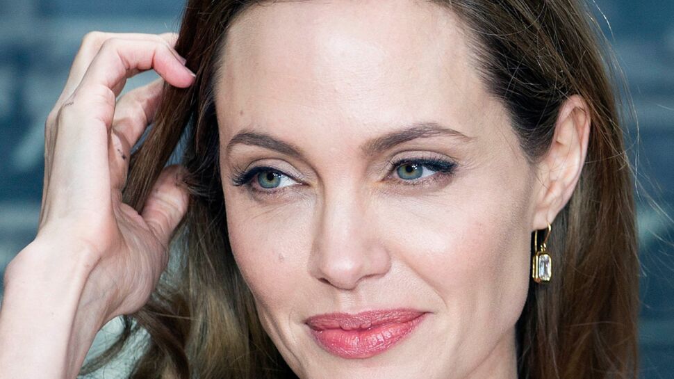 La vie privée d'Angelina Jolie dévoilée suite à des écoutes téléphoniques ?