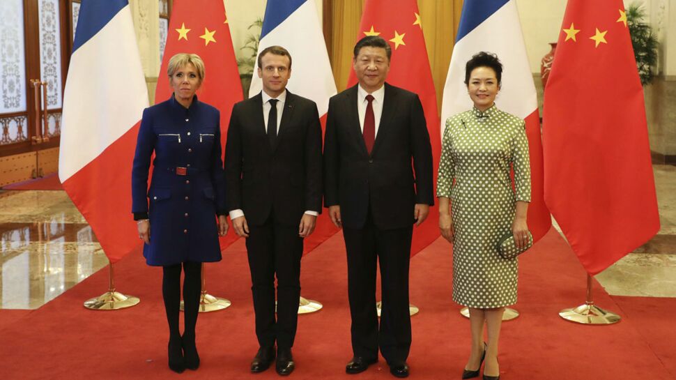 Photos - Emmanuel Macron en Chine : découvrez l'étonnant cadeau offert par la France au président Xi Jinping