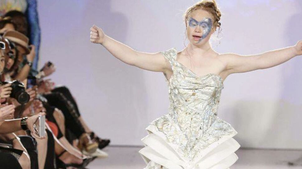 Madeline Stuart : le jeune mannequin atteint de trisomie 21 défile à la Fashion Week de New York !
