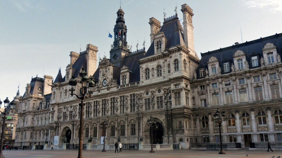La Mairie de Paris remplace "père" et "mère" par "parent 1" et "parent 2" sur ses formulaires