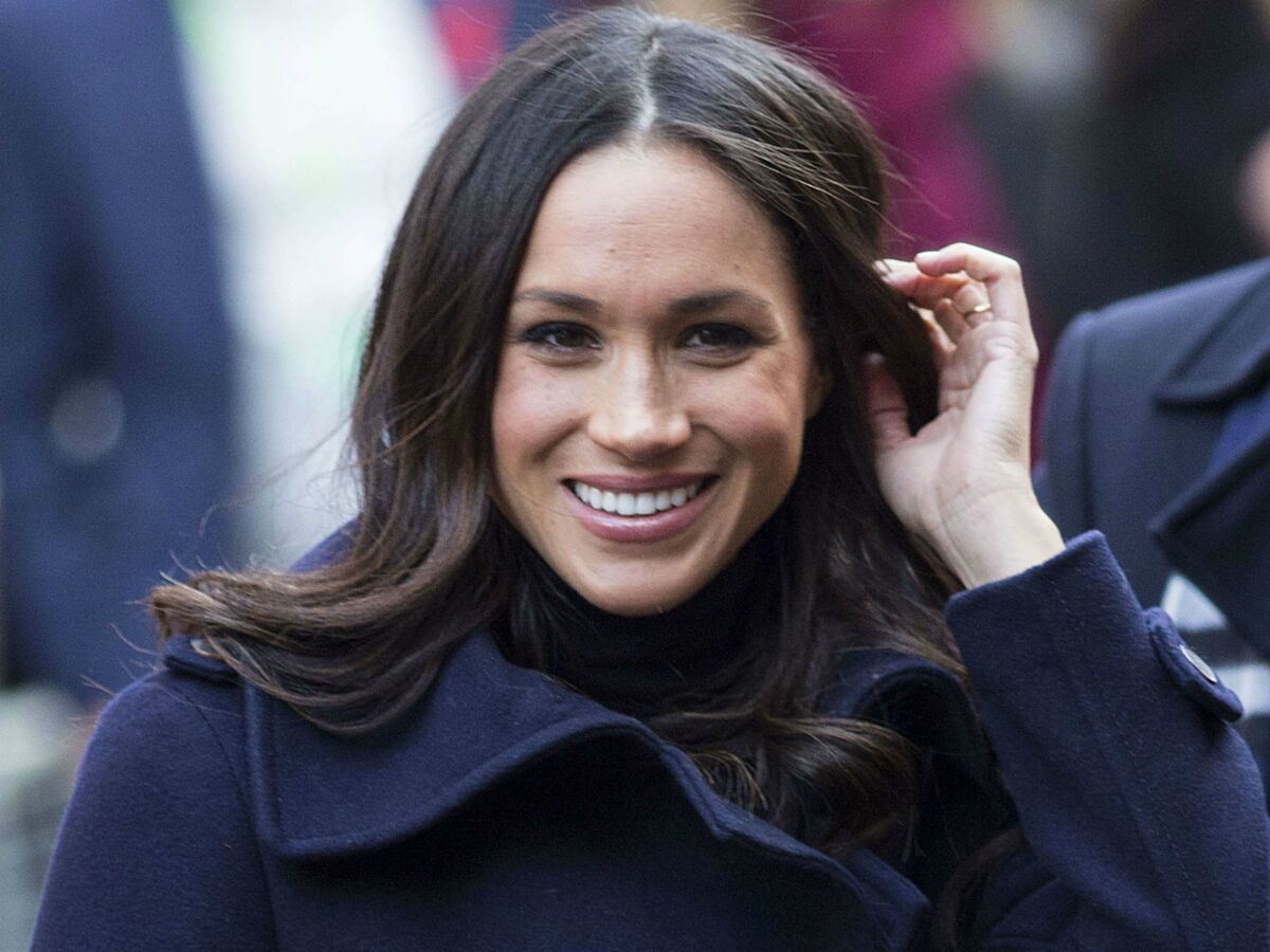 Meghan Markle : la fiancée du Prince Harry victime de violentes critiques sur  son physique : Femme Actuelle Le MAG