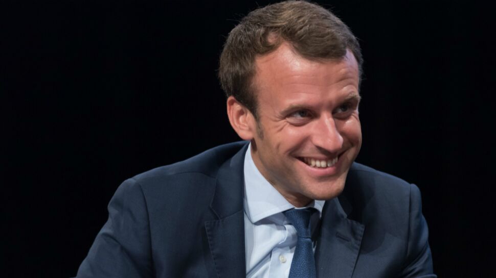 Photos - Emmanuel Macron, barbe de trois jours, s'éclate au foot avec l’OM