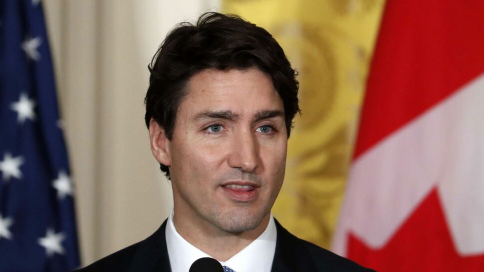 Les photos (dans l’article) de Justin Trudeau, jeune, enflamment le web !