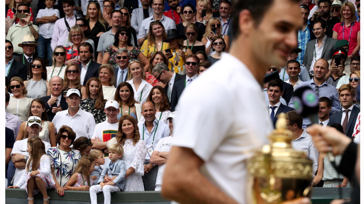 Photos - Les jumeaux de Roger Federer au premier rang pour fêter sa  victoire : Femme Actuelle Le MAG