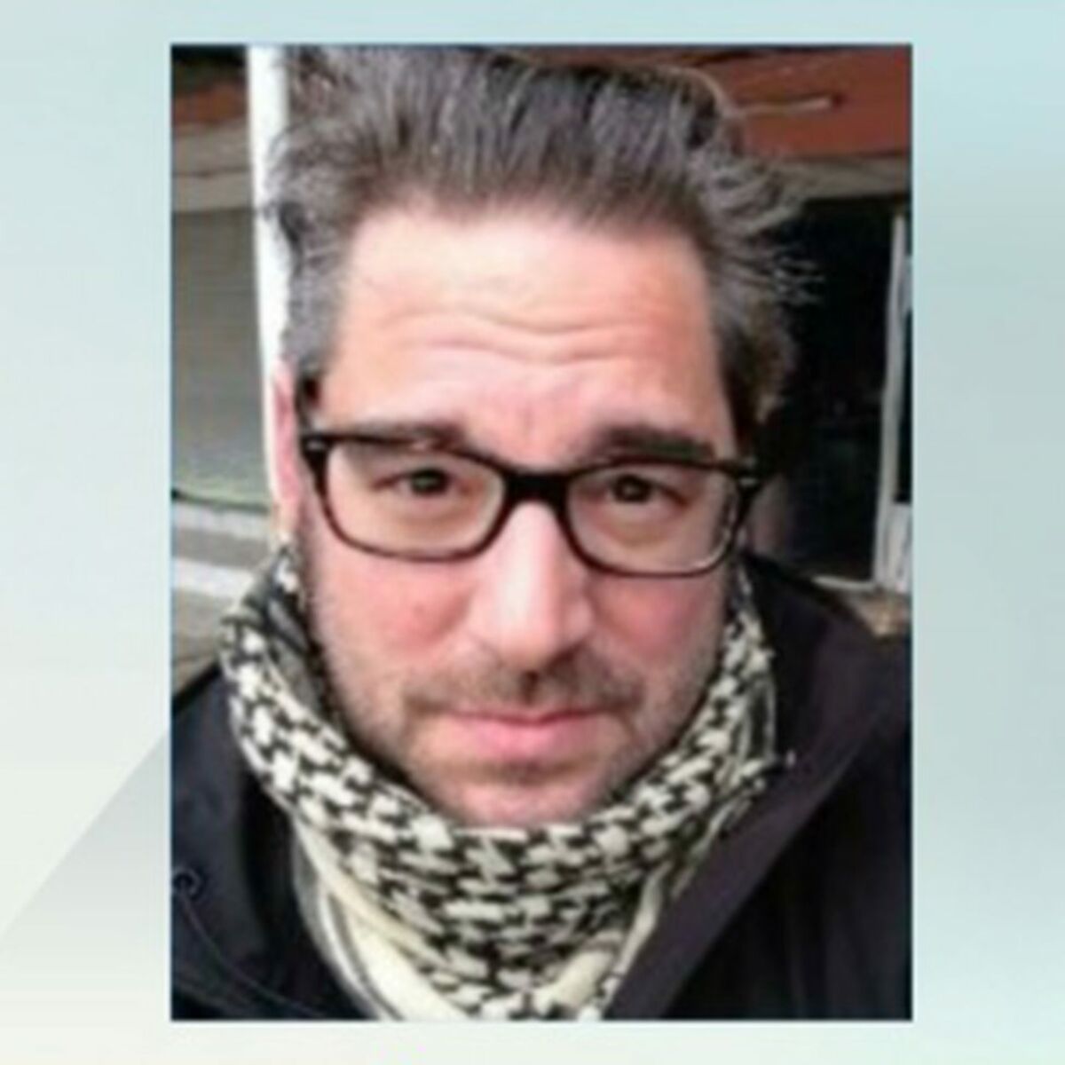 Qui Etait Stephan Villeneuve Le Journaliste D Envoye Special Mort En Irak Femme Actuelle Le Mag