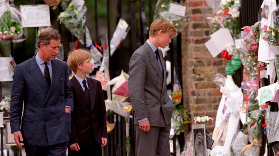 Pourquoi le prince Harry regrette d’être allé aux obsèques de sa mère