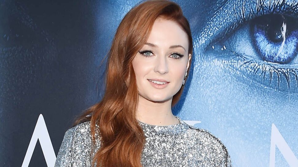 Sophie Turner (Game of Thrones) « pas assez maigre » dénonce la misogynie d’Hollywood