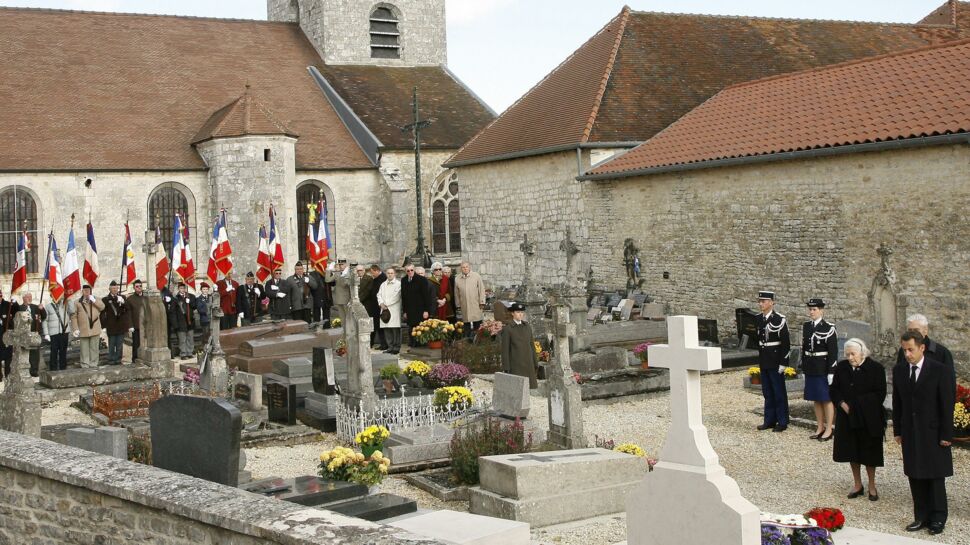 La tombe du général de Gaulle profanée : deux personnes recherchées