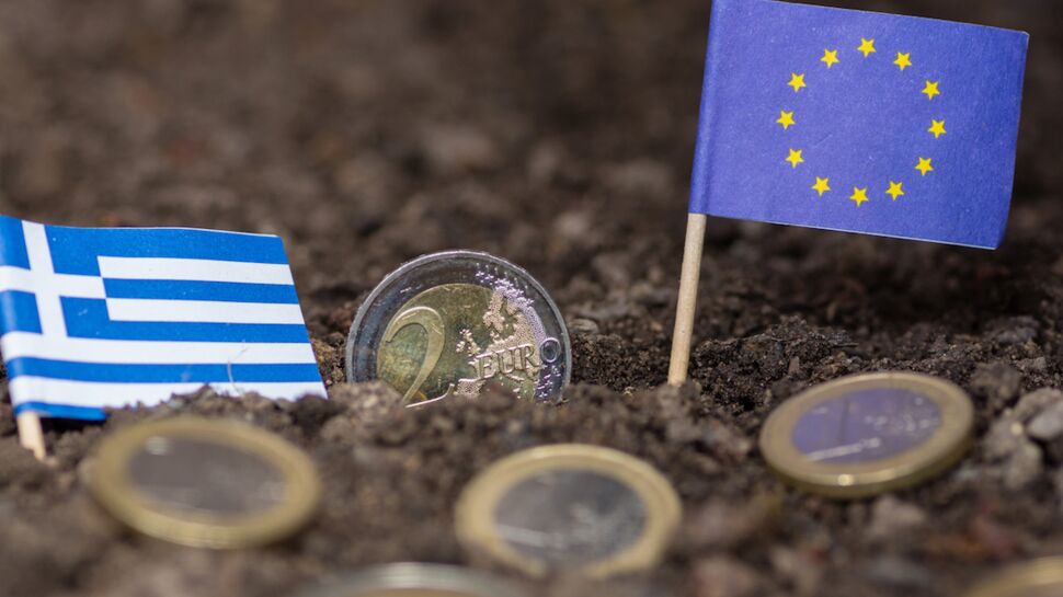 Il lance une campagne de crowdfunding pour rembourser la dette de la Grèce