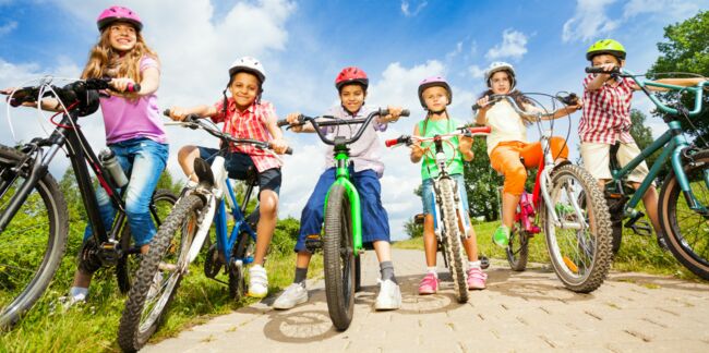 Casque obligatoire en vélo jusqu'à 12 ans