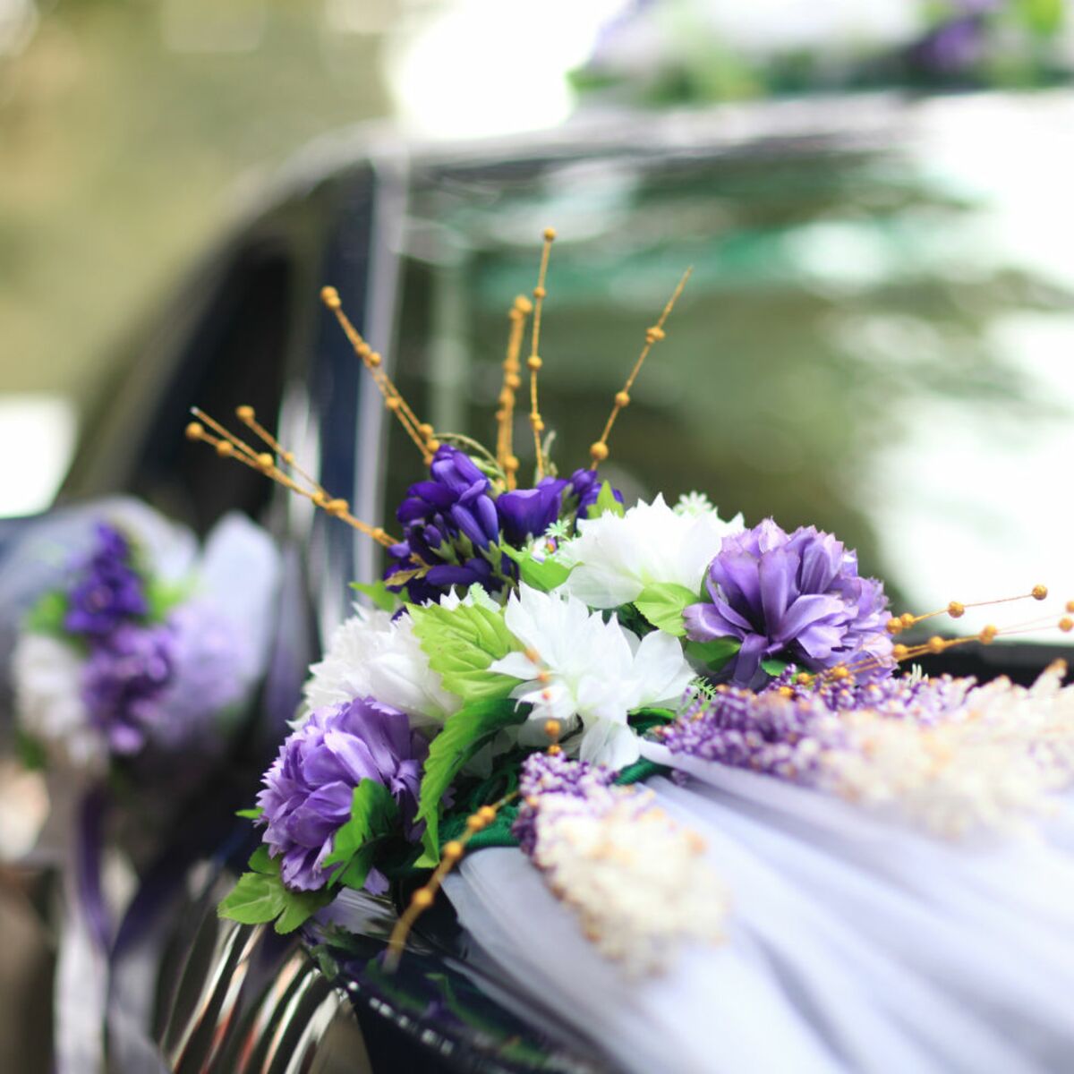 Comment décorer sa voiture pour un mariage ? : Femme Actuelle Le MAG