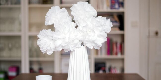 Déco de mariage tendance : les compositions florales en papier (vidéo)