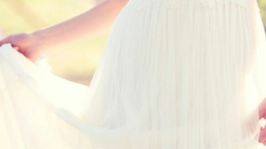 Pour ou contre montrer sa robe de mariée avant le mariage ?