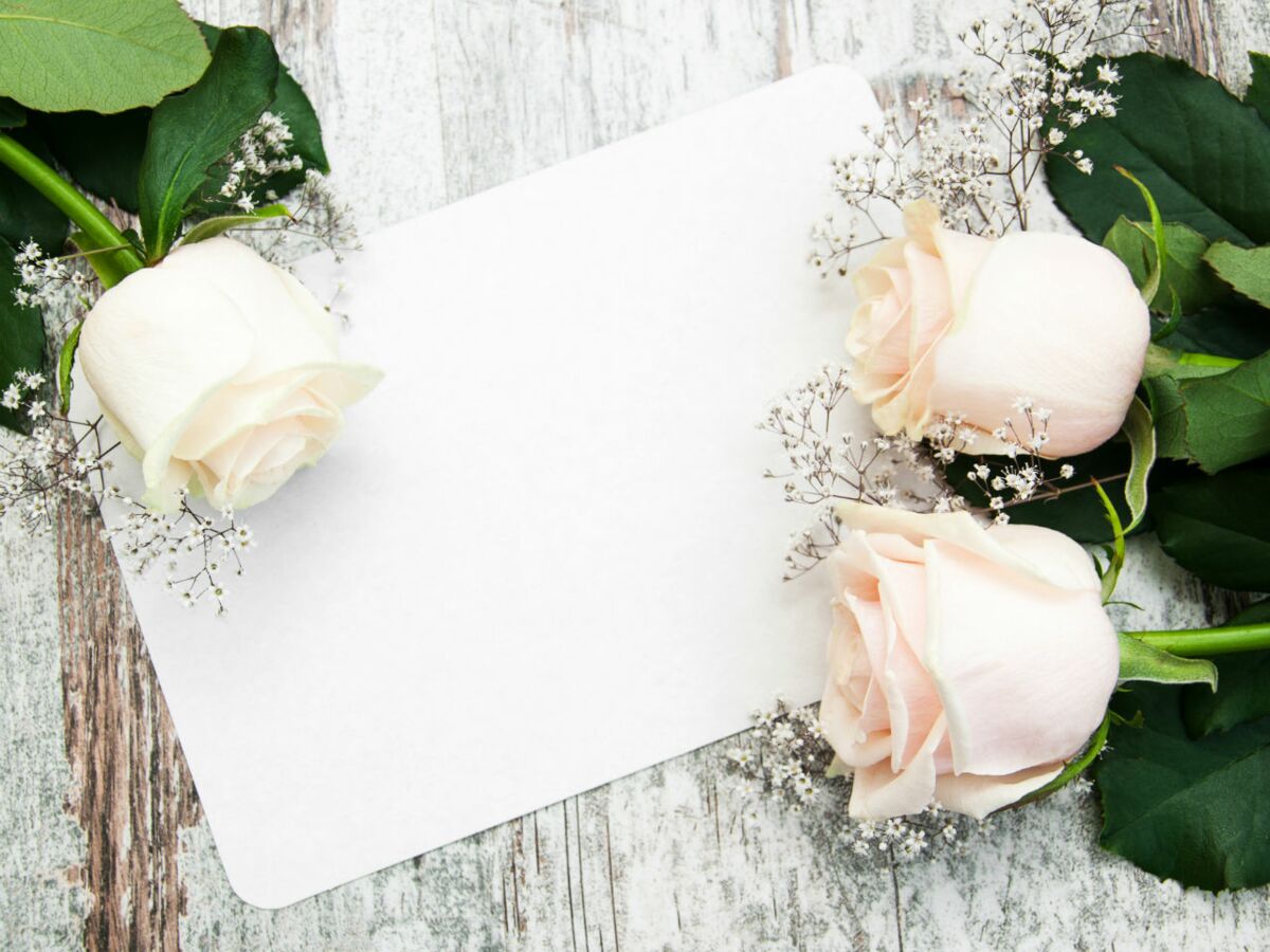 Réalisez une rose en papier aussi belle que la vraie grâce à nos 60 idées