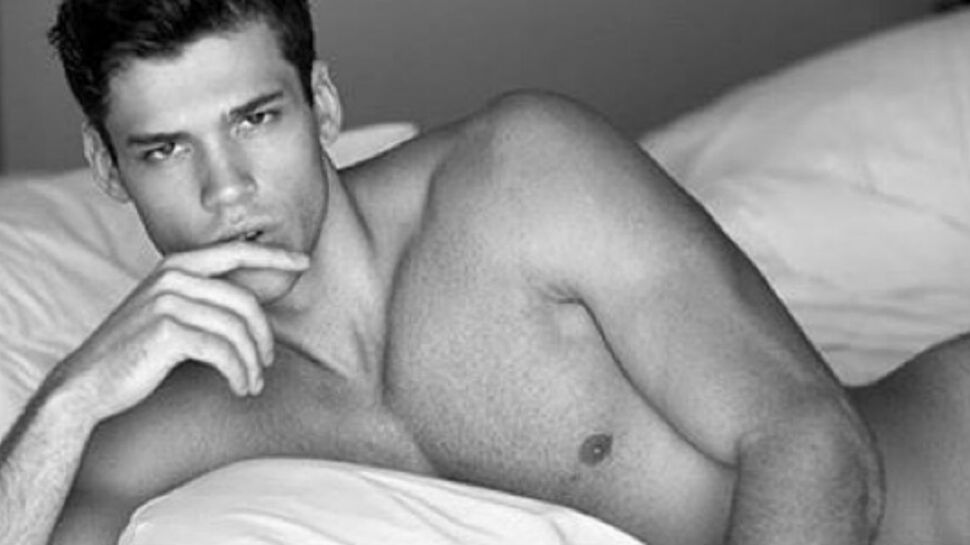 Hot Dudes in Bed : le compte Instagram sexy de la semaine