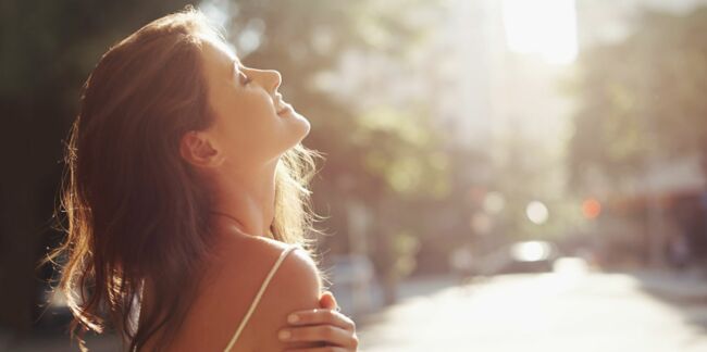 4 habitudes beauté à oublier lorsque l'on se met au soleil
