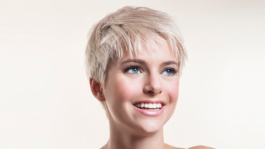 Cheveux Blonds Cendres Bien Les Entretenir Femme Actuelle Le Mag