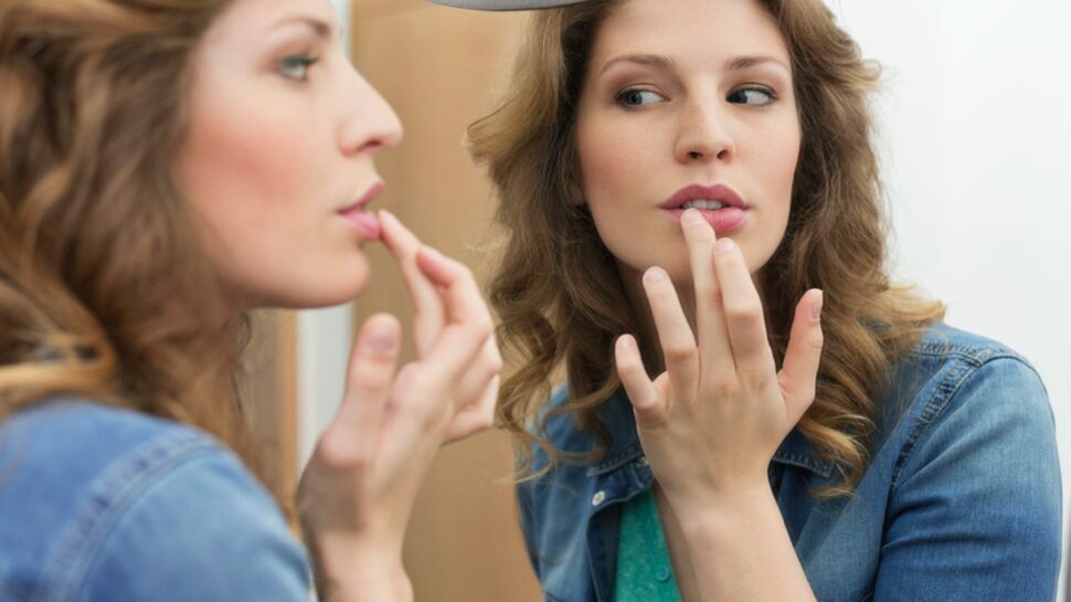 Teint, yeux et lèvres : le maquillage au doigt