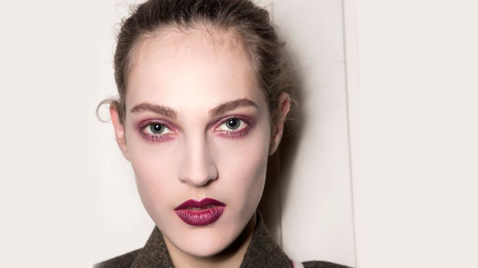 5 façons de porter le make-up violet