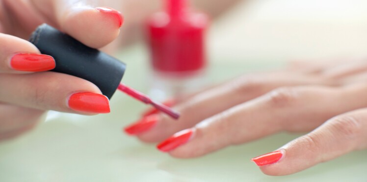 5 Astuces Pour Conserver Son Vernis Plus Longtemps Femme