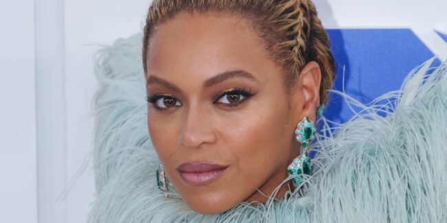 L'astuce insolite (et à ne pas suivre) de Beyoncé pour avoir des sourcils parfaits