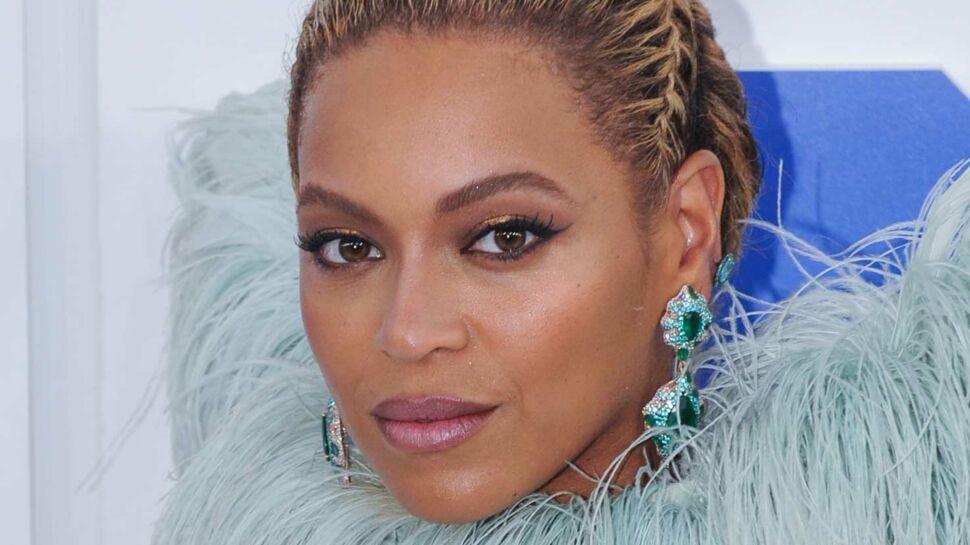 L'astuce insolite (et à ne pas suivre) de Beyoncé pour avoir des sourcils parfaits