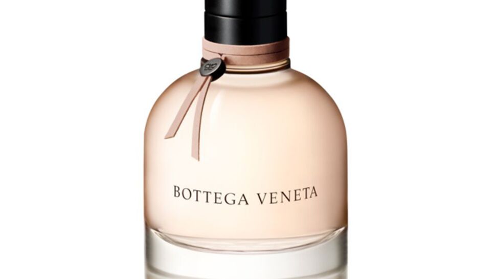 Bottega Veneta place la sensualité et le raffinement au coeur de son premier parfum féminin