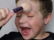 Vidéo - Le fils d'une youtubeuse beauté se lance dans un tuto maquillage rigolo