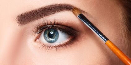 9 Astuces Pour S Epiler Les Sourcils Sans Douleur Femme Actuelle