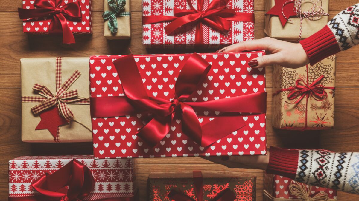 Début de la relation : 5 idées de cadeaux à offrir à Noël à votre nouvel  amoureux : Femme Actuelle Le MAG