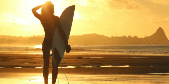 5 bonnes raisons de se mettre au surf