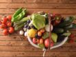 Conservation : 12 astuces pour éviter que vos fruits et légumes pourrissent trop vite