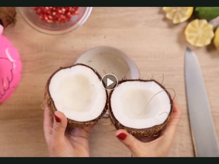 Comment ouvrir une noix de coco Femme Actuelle Le MAG