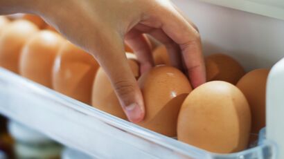 CUISINE PLAISIR - Savoir si un œuf est frais : variations de cuisson & de  conservation - Astuce culinaire