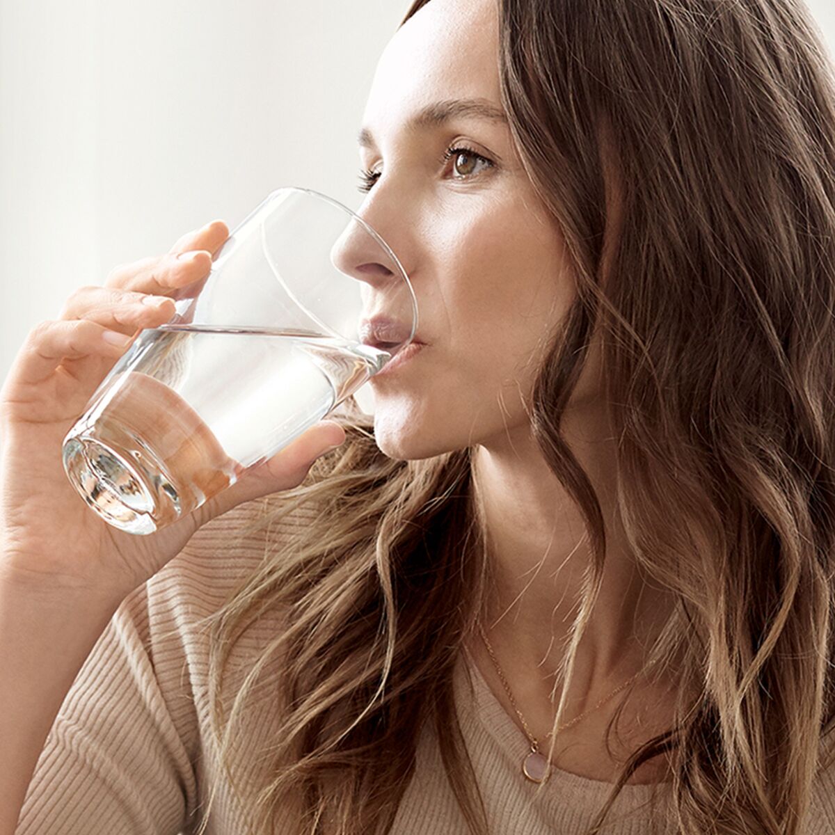 Une eau au goût plus agréable, c'est possible avec la carafe filtrante ! :  Femme Actuelle Le MAG