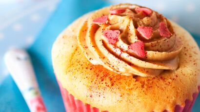 Rose en pâte à sucre sans emporte-pièce – Melli's Cupcakes