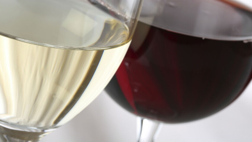 8 Vins A Deguster A L Apero Femme Actuelle Le Mag